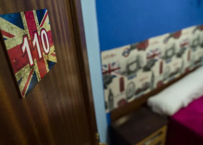 بيت ضيافة Londres 2*